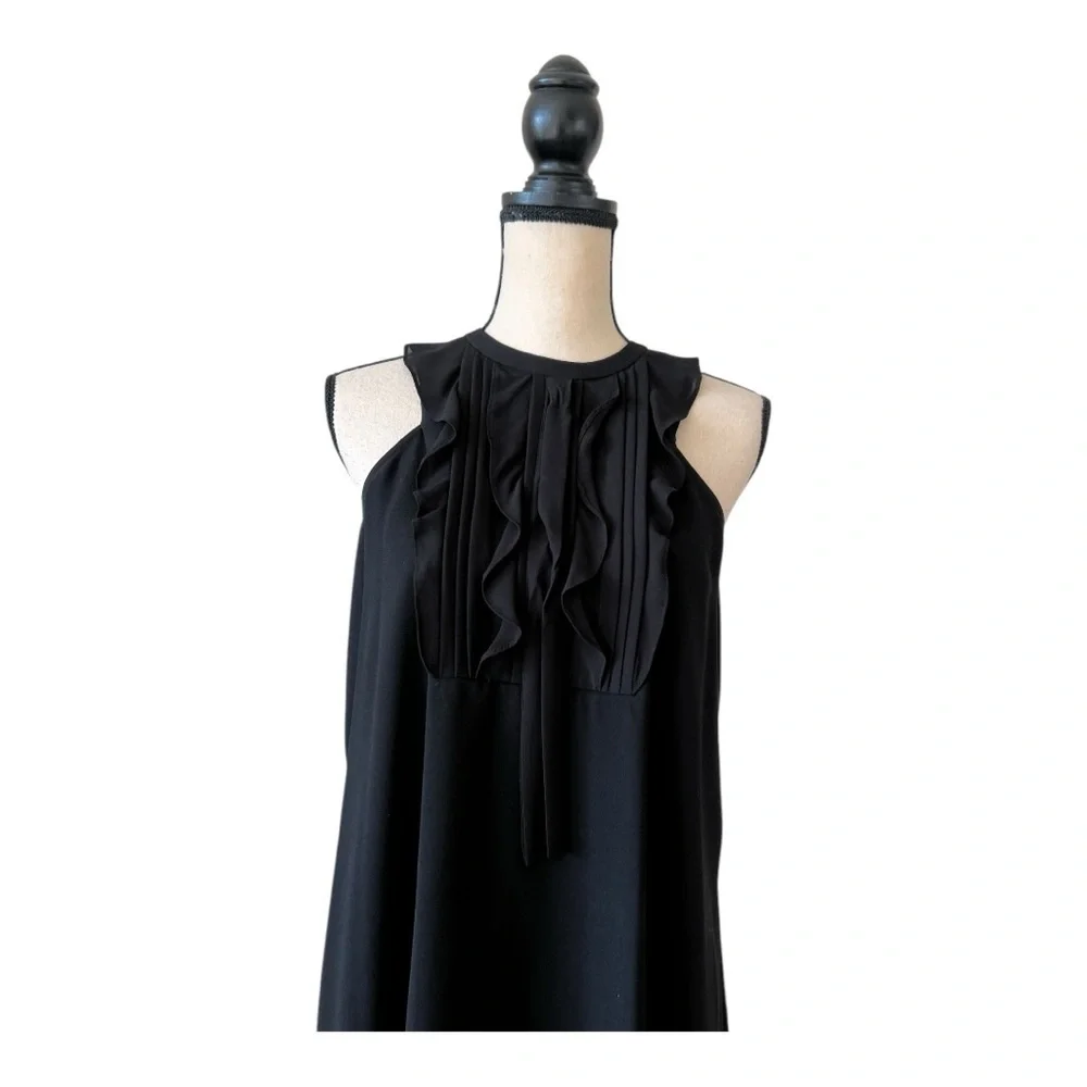 BCBGMaxAzria Black and White Asymmetrical Halter High Low Sundress Size XS
